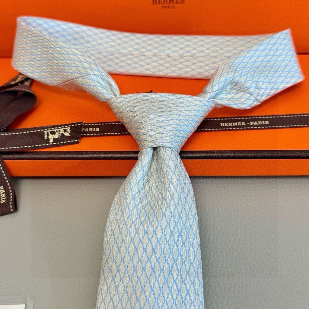 Hermes Style Men's Textured Basketweave Silk Tie
