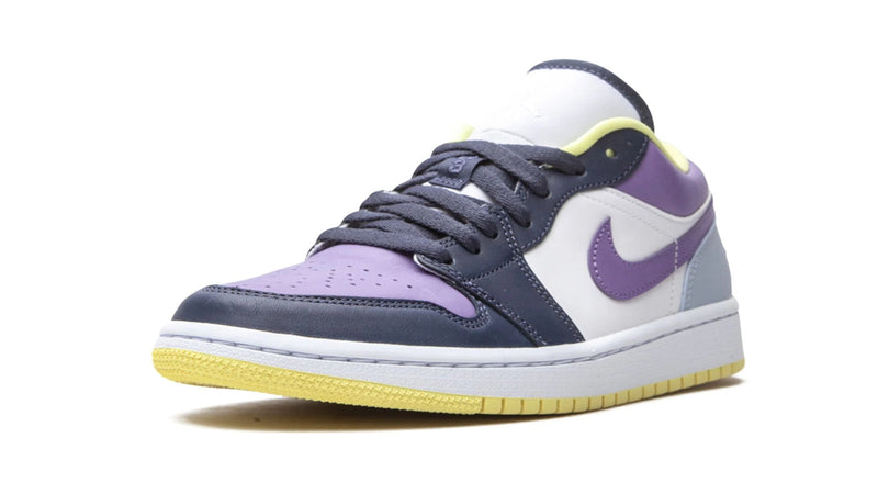 Air Jordan 1 Low SE Wmns 'Mismatched - Purple/Magenta'
