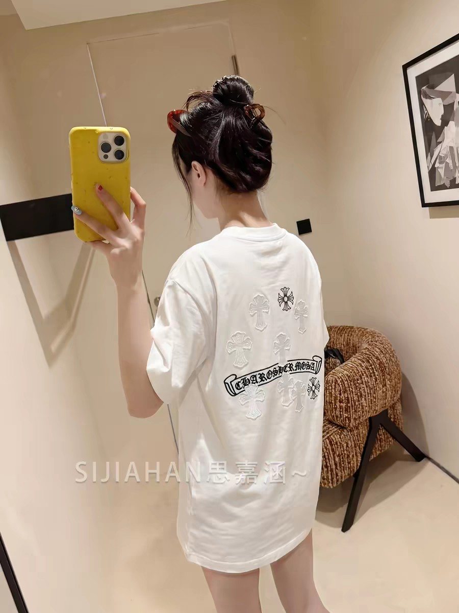 Chrome Hearts Cross Appliqué Graphic T-Shirt