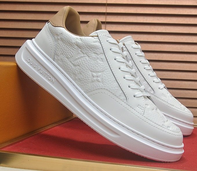 Louis Vuitton Men's White Low-Top Sneakers
